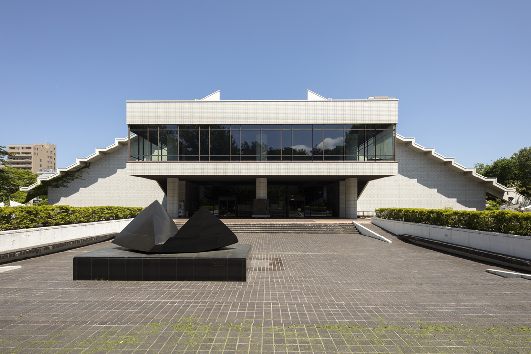北海道立近代美術館
